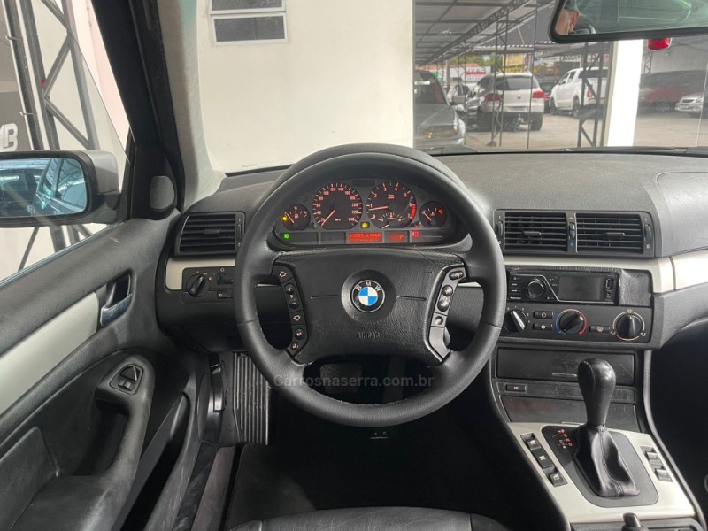 320I 2.0 16V TURBO ACTIVE FLEX 4P AUTOMÁTICO - 2002 - CAMPO BOM