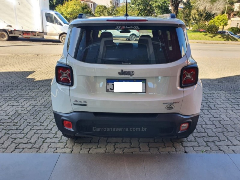 RENEGADE 2.0 16V TURBO DIESEL SPORT 4P 4X4 AUTOMÁTICO - 2016 - FARROUPILHA