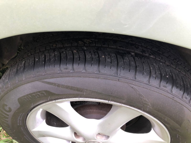 COROLLA 1.6 XLI 16V GASOLINA 4P AUTOMÁTICO - 2005 - FARROUPILHA