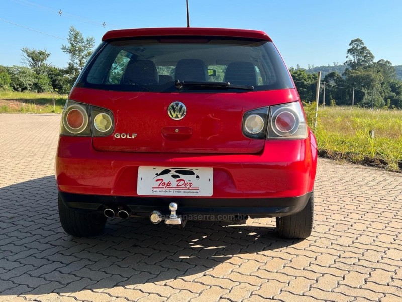 GOLF 1.6 MI SPORTLINE 8V FLEX 4P MANUAL - 2013 - SãO SEBASTIãO DO CAí