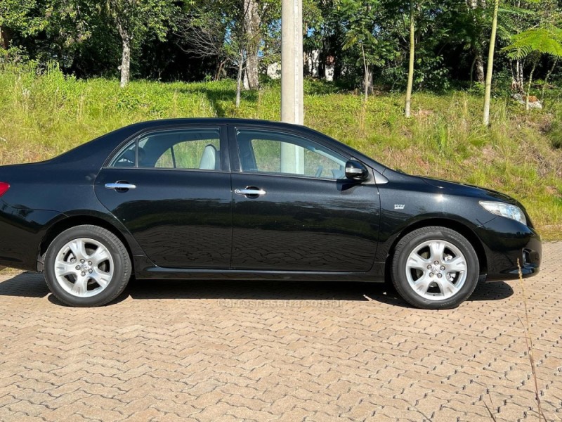 COROLLA 1.8 XEI 16V GASOLINA 4P MANUAL - 2009 - SãO SEBASTIãO DO CAí