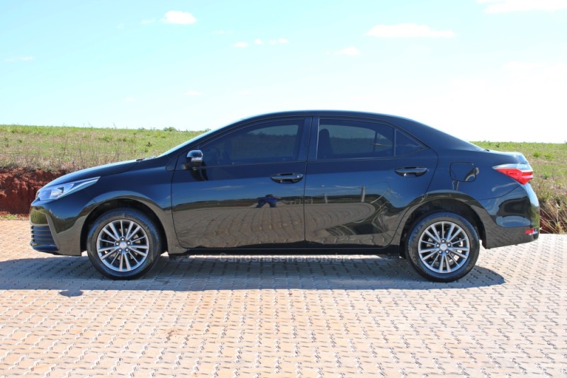 COROLLA 1.8 GLI UPPER 16V FLEX 4P AUTOMÁTICO - 2018 - PALMEIRA DAS MISSõES