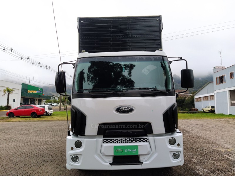 CARGO 1717 E TURBO - 2012 - MORRO REUTER
