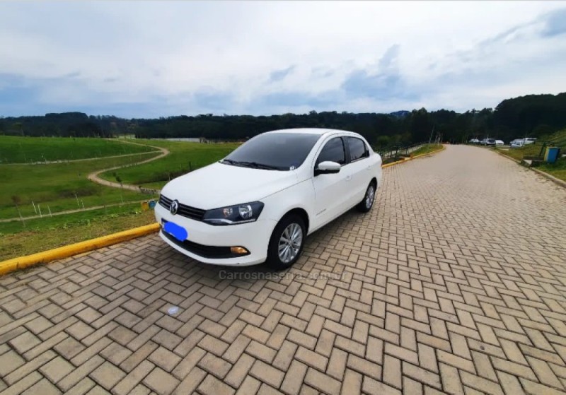 VOYAGE 1.6 MI COMFORTLINE 8V FLEX 4P MANUAL