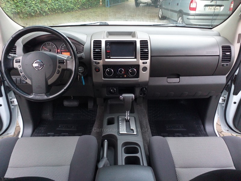 FRONTIER 2.5 SV ATTACK 4X4 CD TURBO ELETRONIC DIESEL 4P AUTOMÁTICO - 2016 - CAXIAS DO SUL
