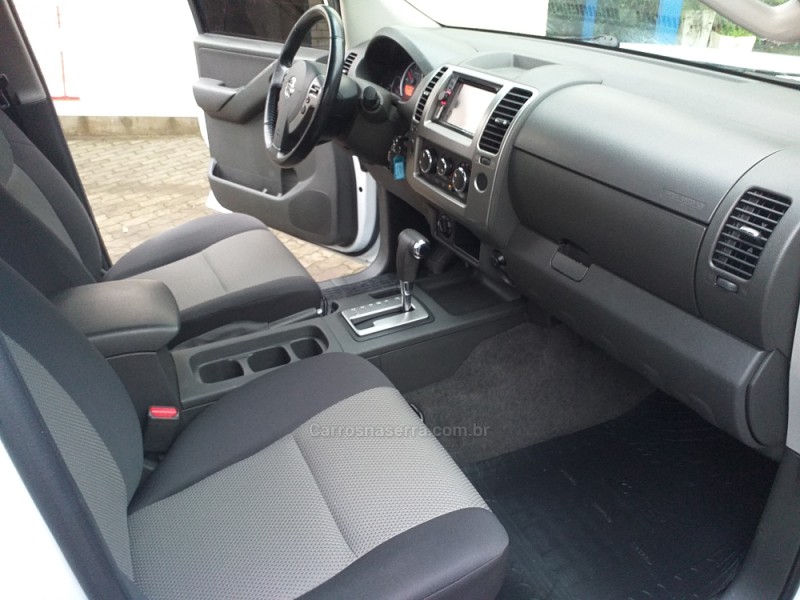 FRONTIER 2.5 SV ATTACK 4X4 CD TURBO ELETRONIC DIESEL 4P AUTOMÁTICO - 2016 - CAXIAS DO SUL
