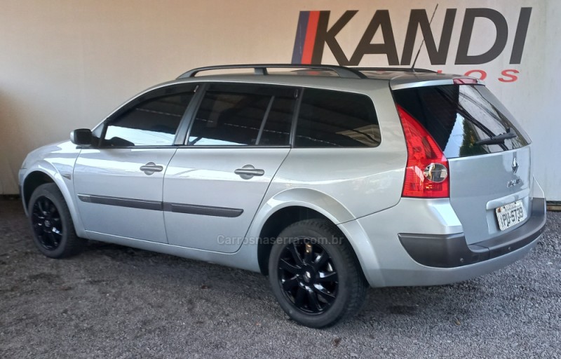 MÉGANE 1.6 DYNAMIQUE GRAND TOUR 16V FLEX 4P MANUAL - 2009 - CAXIAS DO SUL