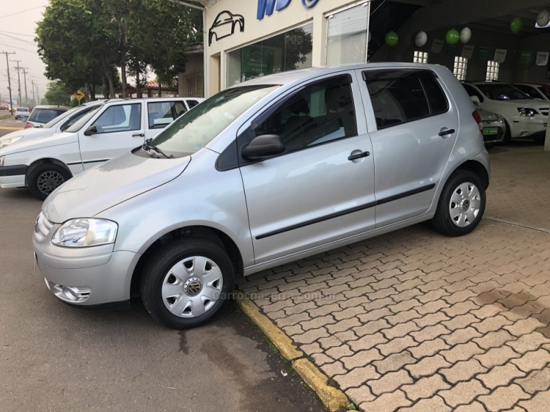 fox 1.0 mi 8v flex 4p manual 2007 vale real