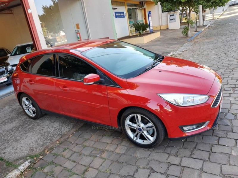 FOCUS 1.6 SE 16V FLEX 4P MANUAL - 2016 - GUAPORé