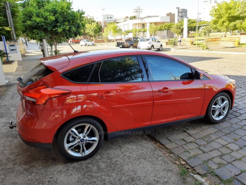 FOCUS 1.6 SE 16V FLEX 4P MANUAL - 2016 - GUAPORé