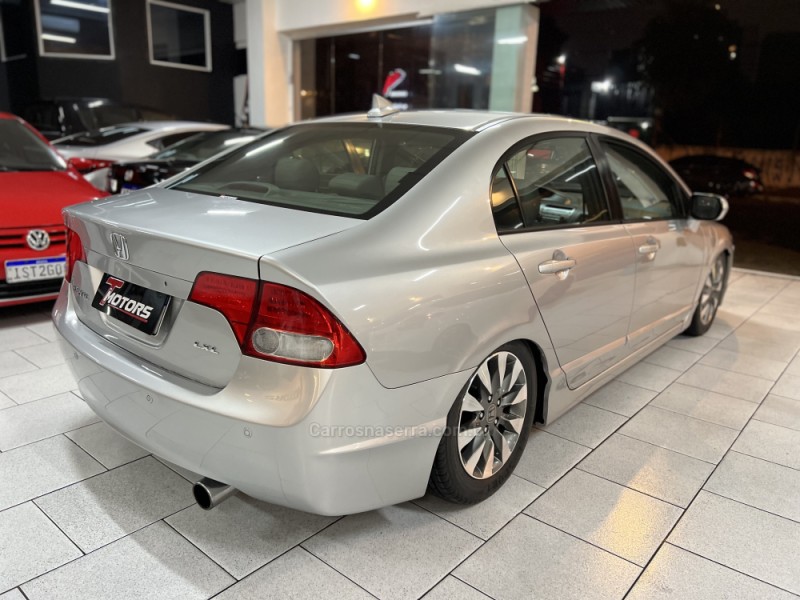 CIVIC 1.8 LXL 16V FLEX 4P MANUAL - 2011 - NOVO HAMBURGO