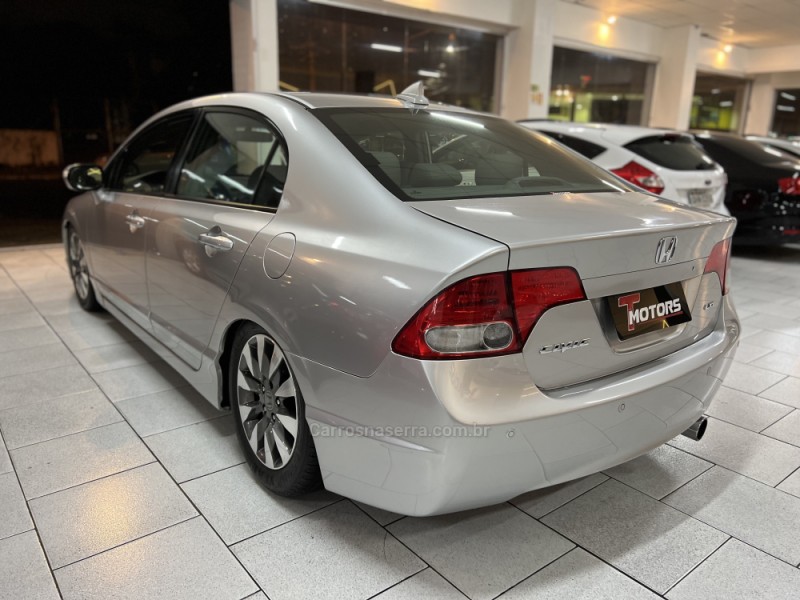 CIVIC 1.8 LXL 16V FLEX 4P MANUAL - 2011 - NOVO HAMBURGO
