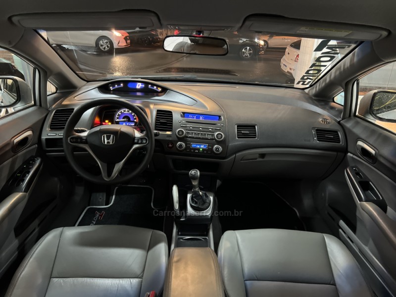 CIVIC 1.8 LXL 16V FLEX 4P MANUAL - 2011 - NOVO HAMBURGO