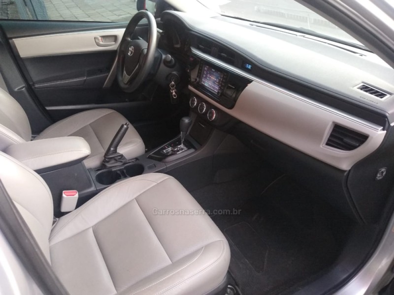 COROLLA 1.8 GLI 16V FLEX 4P AUTOMÁTICO - 2017 - CAXIAS DO SUL