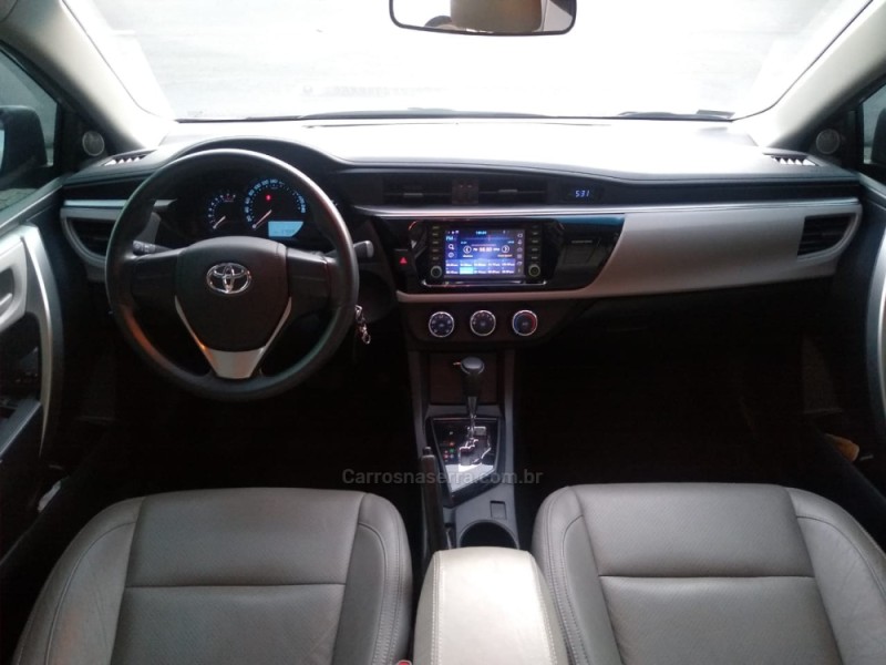 COROLLA 1.8 GLI 16V FLEX 4P AUTOMÁTICO - 2017 - CAXIAS DO SUL