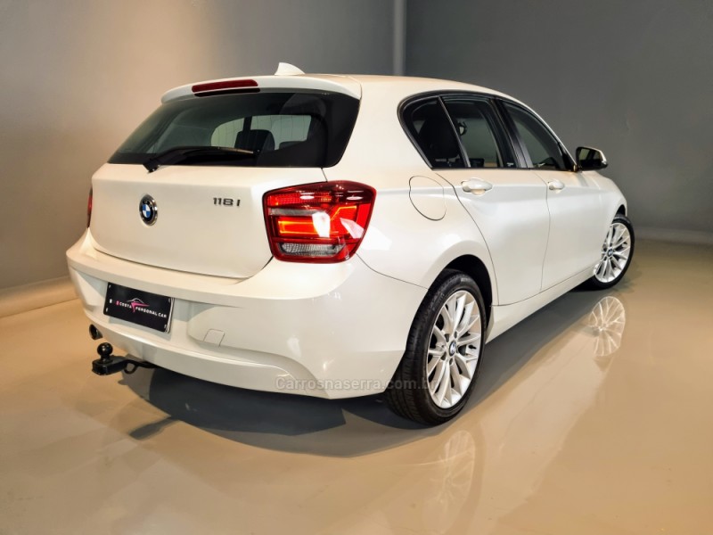 118I 1.6 SPORT GP 16V TURBO GASOLINA 4P AUTOMÁTICO - 2015 - BENTO GONçALVES