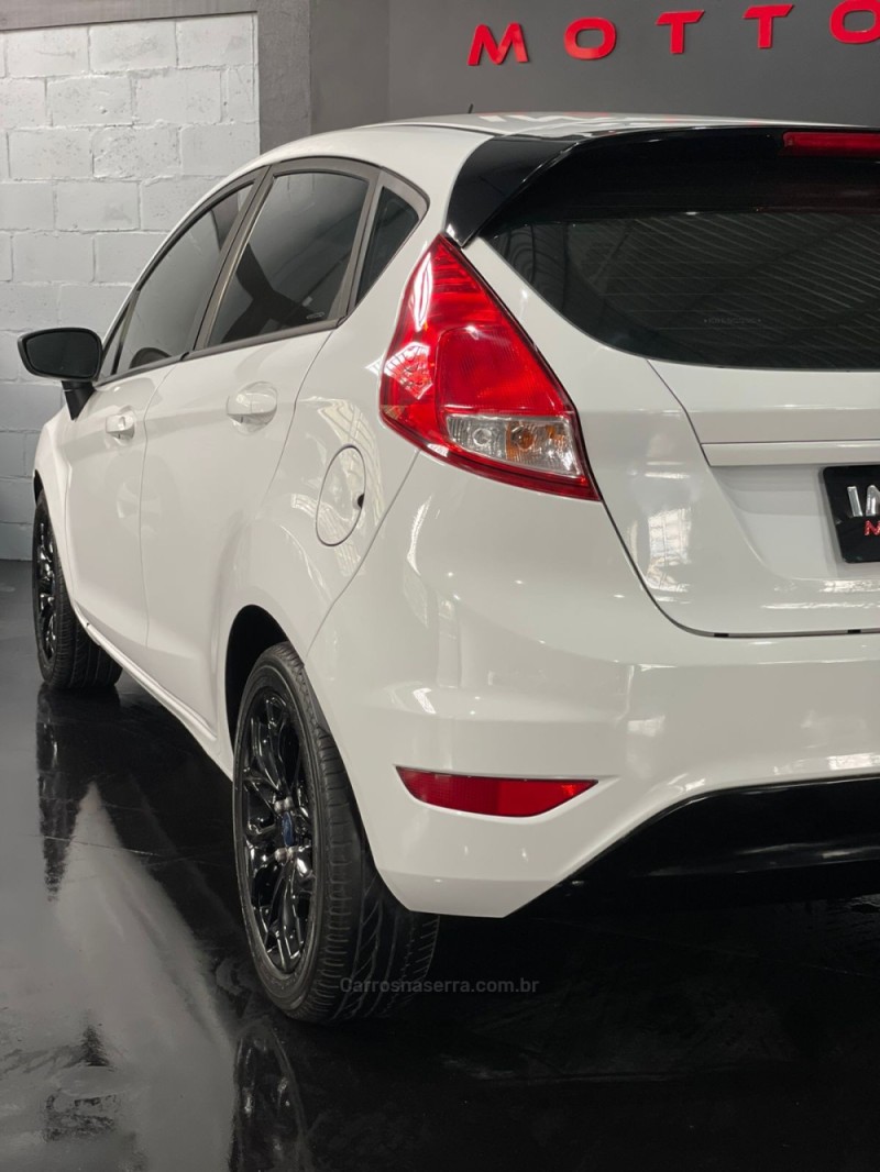 FIESTA 1.5 S HATCH 16V FLEX 4P MANUAL - 2014 - ESTâNCIA VELHA