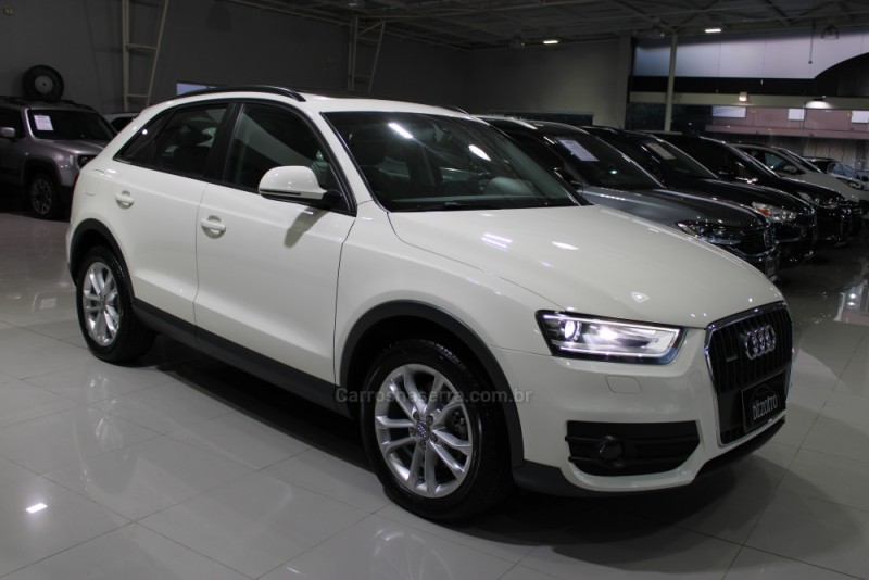 Q3 2.0 TFSI AMBIENTE QUATTRO 4P GASOLINA S TRONIC - 2014 - CAXIAS DO SUL