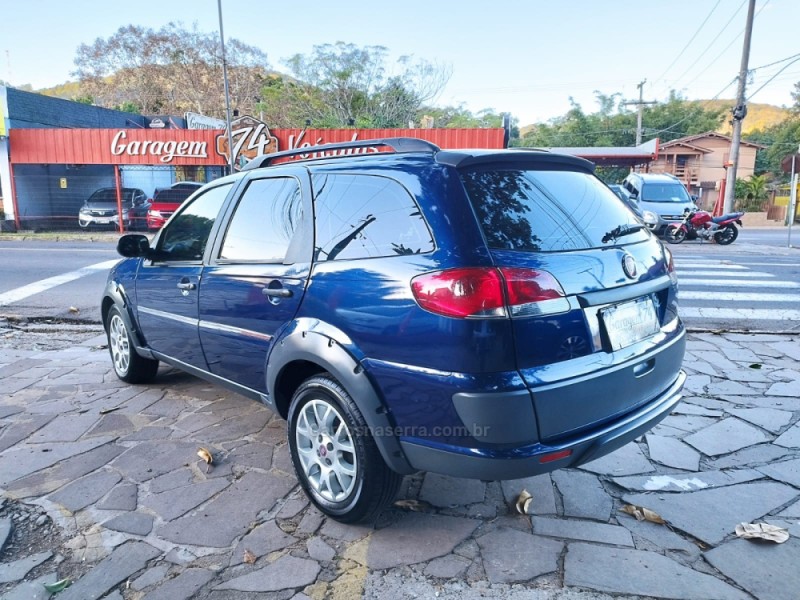PALIO 1.6 TREKKING WEEKEND 16V FLEX 4P MANUAL - 2014 - TRêS COROAS
