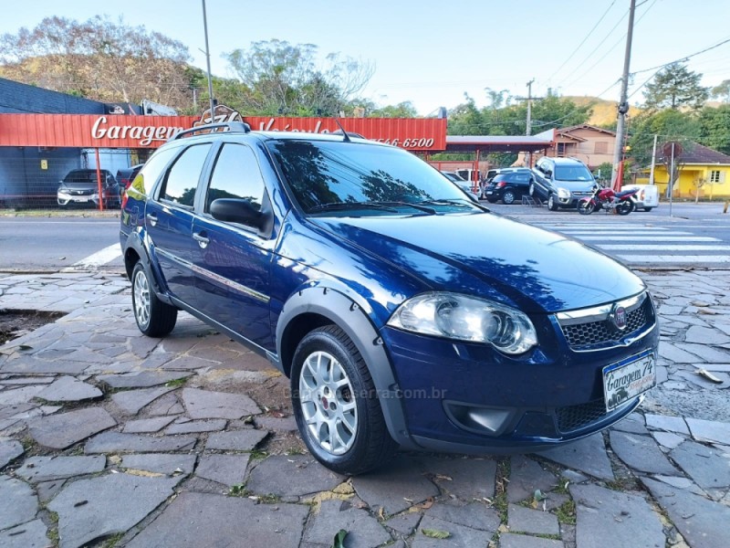 palio 1.6 trekking weekend 16v flex 4p manual 2014 tres coroas
