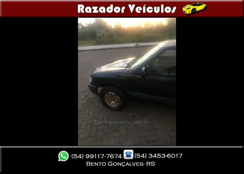 BLAZER 4.3 SFI DLX EXECUTIVE 4X2 V6 12V GASOLINA 4P MANUAL - 2000 - BENTO GONçALVES