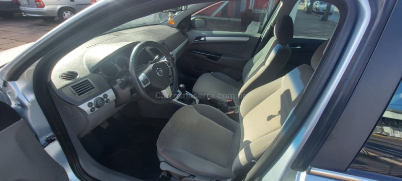VECTRA 2.0 MPFI ELEGANCE 8V 140CV FLEX 4P MANUAL - 2009 - DOIS IRMãOS