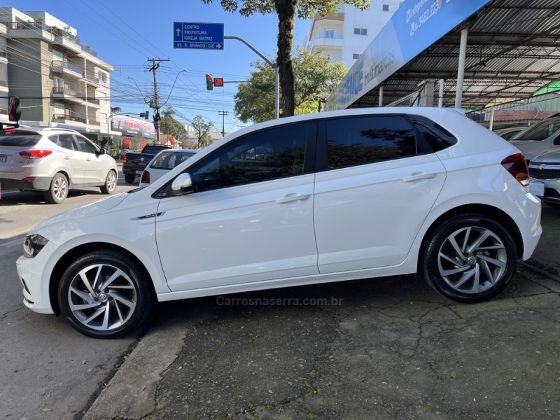 POLO 1.0	200 TSI HIGHLINE AUTOMÁTICO    - 2019 - GARIBALDI