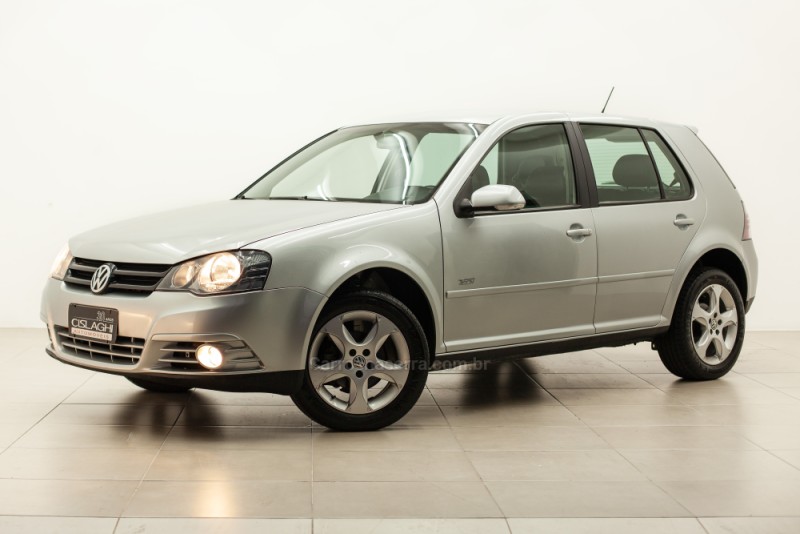 GOLF 1.6 MI TECH 8V FLEX 4P MANUAL