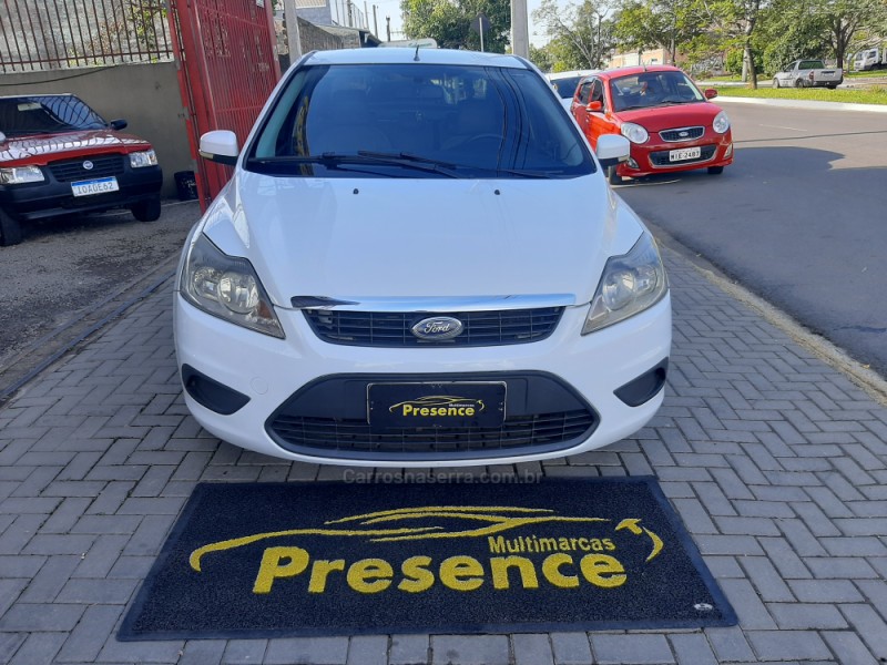 FOCUS 1.6 GLX SEDAN 8V GASOLINA 4P MANUAL - 2011 - NOVO HAMBURGO