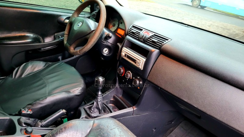 STILO 1.8 MPI CONNECT 8V FLEX 4P MANUAL - 2003 - IVOTI