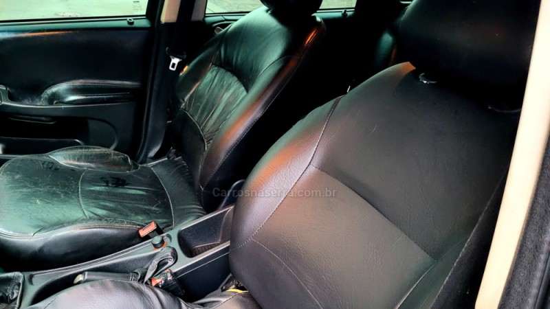 STILO 1.8 MPI CONNECT 8V FLEX 4P MANUAL - 2003 - IVOTI