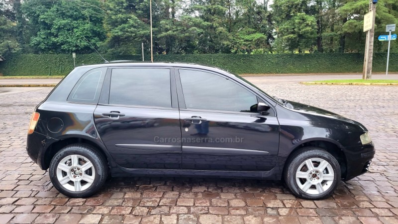 STILO 1.8 MPI CONNECT 8V FLEX 4P MANUAL - 2003 - IVOTI