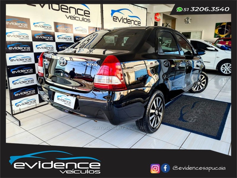 ETIOS 1.5 PLATINUM SEDAN 16V FLEX 4P MANUAL - 2015 - SAPUCAIA DO SUL