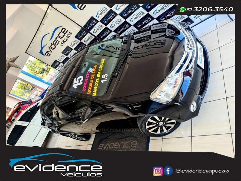 ETIOS 1.5 PLATINUM SEDAN 16V FLEX 4P MANUAL - 2015 - SAPUCAIA DO SUL