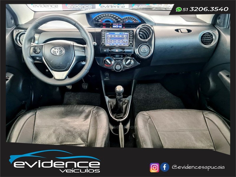 ETIOS 1.5 PLATINUM SEDAN 16V FLEX 4P MANUAL - 2015 - SAPUCAIA DO SUL