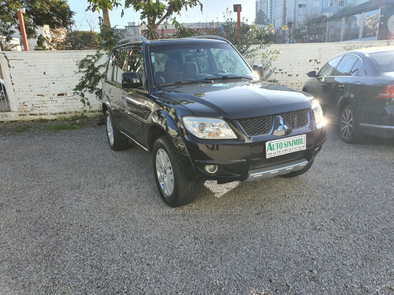PAJERO TR4 2.0 4X4 16V FLEX 4P MANUAL - 2010 - CAXIAS DO SUL