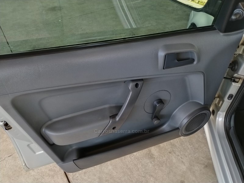 PARATI 1.6 MI 8V FLEX 4P MANUAL G.IV - 2008 - CAXIAS DO SUL