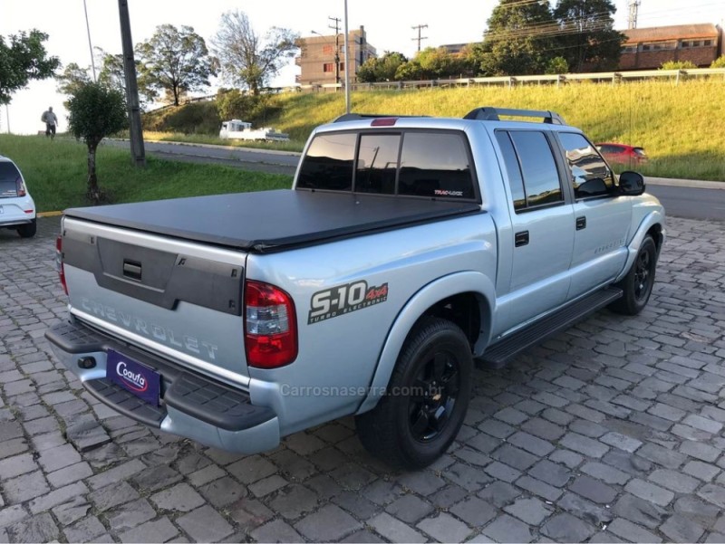 S10 2.8 EXECUTIVE 4X4 CD 12V TURBO INTERCOOLER DIESEL 4P MANUAL - 2010 - FARROUPILHA