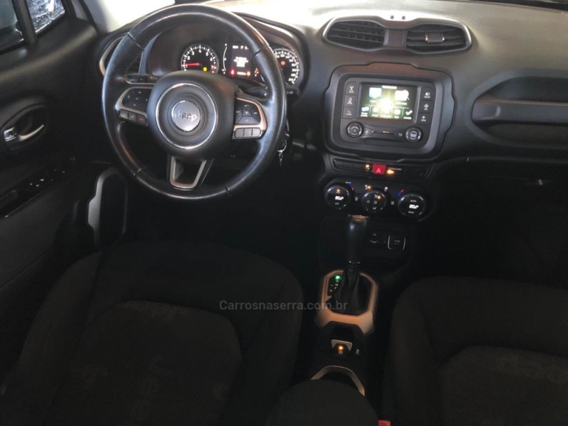 DUSTER 2.0 DAKAR 4X4 16V FLEX 4P MANUAL - 2018 - CANELA