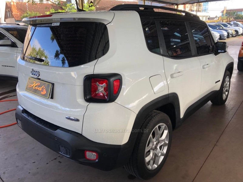 RENEGADE 1.8 16V FLEX LONGITUDE 4P AUTOMÁTICO - 2016 - CANELA