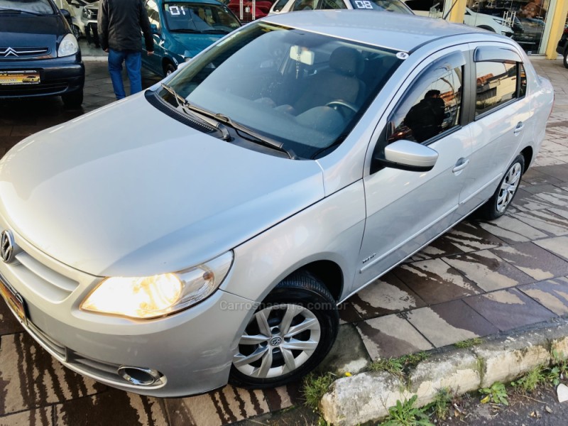 VOYAGE 1.0 MI TRENDLINE 8V FLEX 4P MANUAL - 2011 - CAXIAS DO SUL