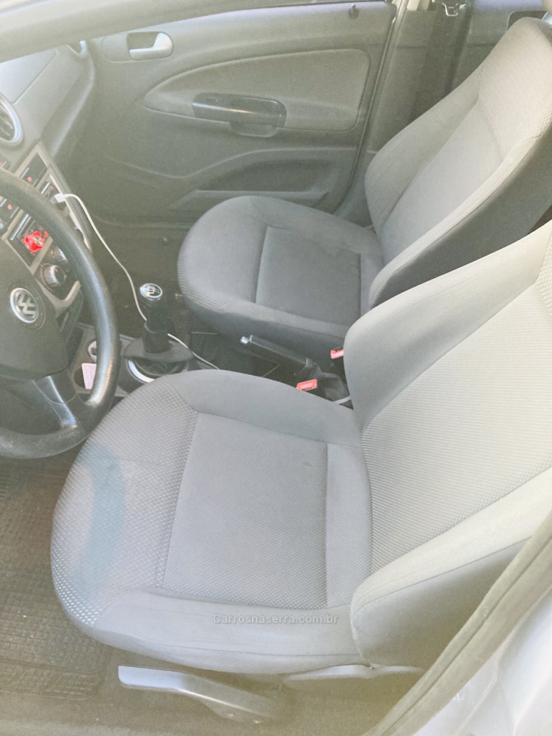 VOYAGE 1.0 MI TRENDLINE 8V FLEX 4P MANUAL - 2011 - CAXIAS DO SUL
