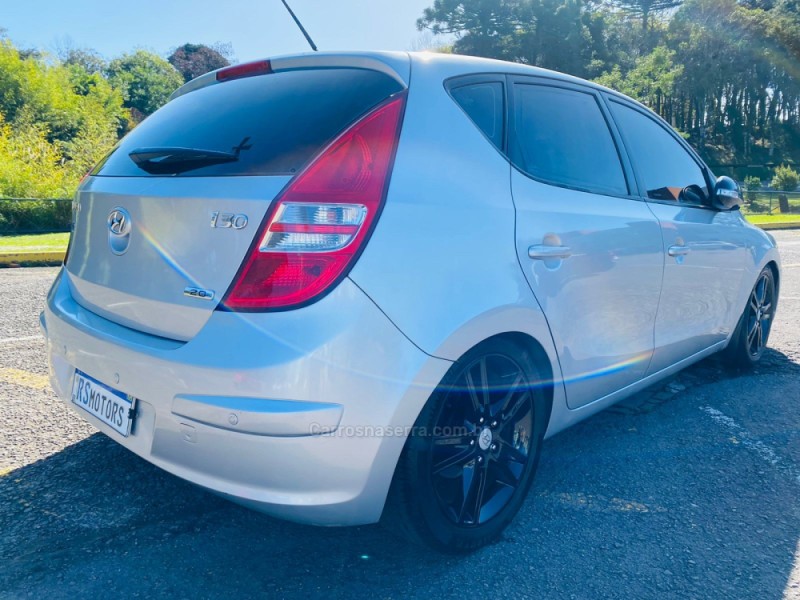 I30 2.0 MPI 16V GASOLINA 4P MANUAL - 2011 - CAXIAS DO SUL