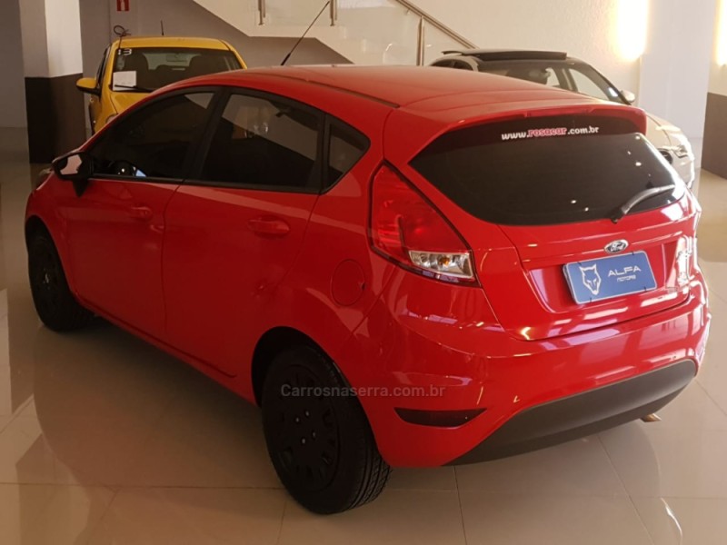FIESTA 1.5 SE HATCH 16V FLEX 4P MANUAL - 2014 - CAXIAS DO SUL