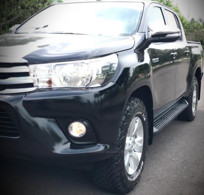 hilux 2.8 srv 4x4 cd 16v diesel 4p automatico 2017 bento goncalves