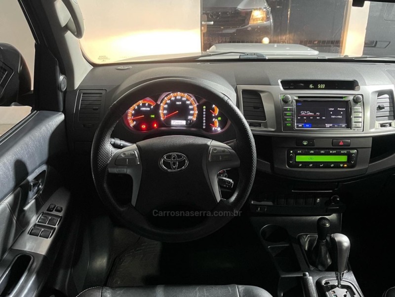 HILUX SW4 3.0 SRV 4X4 CD 16V TURBO INTERCOOLER DIESEL 4P AUTOMÁTICO - 2015 - CAMPO BOM
