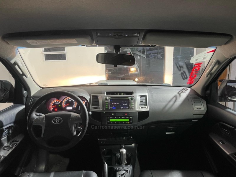 HILUX SW4 3.0 SRV 4X4 CD 16V TURBO INTERCOOLER DIESEL 4P AUTOMÁTICO - 2015 - CAMPO BOM
