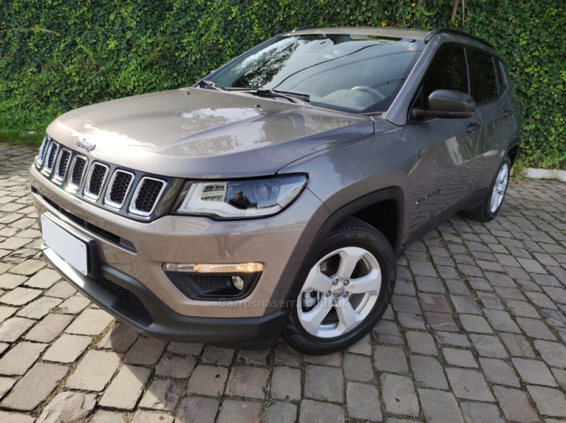 COMPASS 2.0 SPORT 4X2 16V GASOLINA 4P AUTOMÁTICO - 2018 - FARROUPILHA