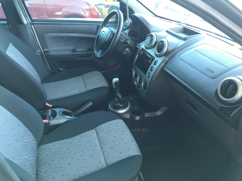FIESTA 1.6 ROCAM SE 8V FLEX 4P MANUAL - 2014 - CAXIAS DO SUL