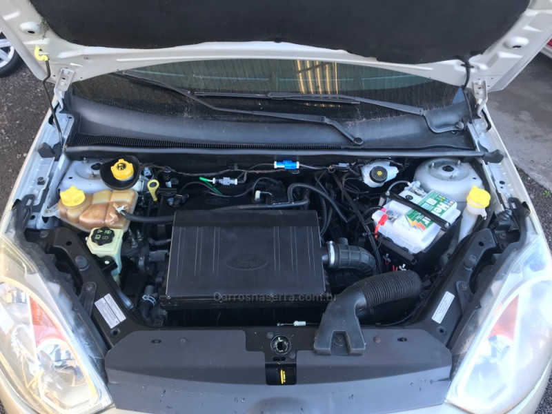 FIESTA 1.6 ROCAM SE 8V FLEX 4P MANUAL - 2014 - CAXIAS DO SUL